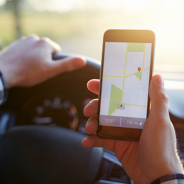 Suivi GPS du véhicule - Suivi GPS VS Navigation GPS